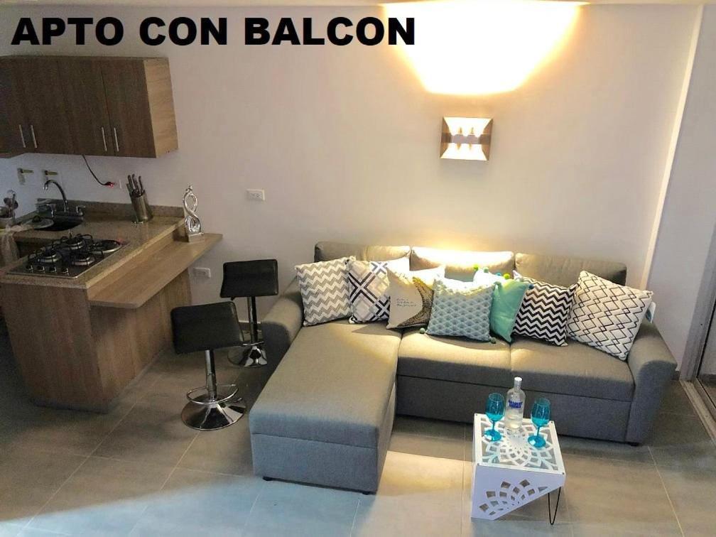 Apartamentos View, Calle Del Malecon Frente Al Lago Guatapé Exteriör bild
